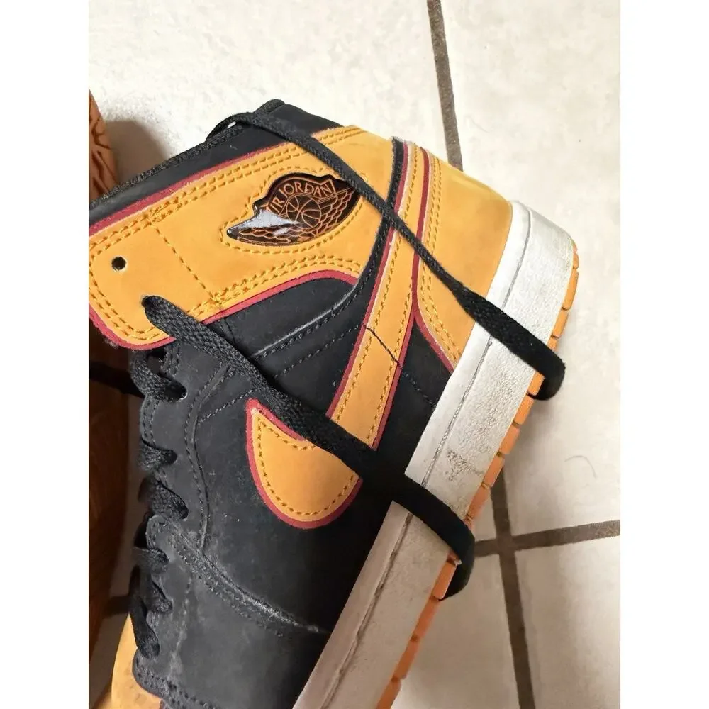 Air Jordan 1 Retro Mid 